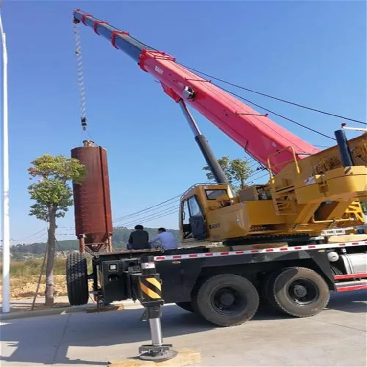 常州武进专业吊车租赁多少钱