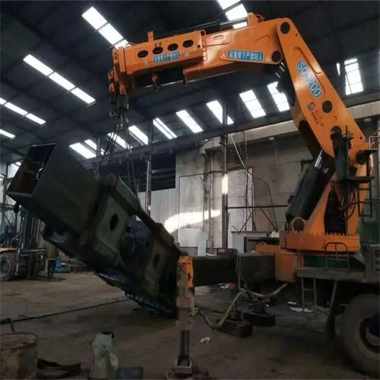 常州武进200吨折臂吊出租